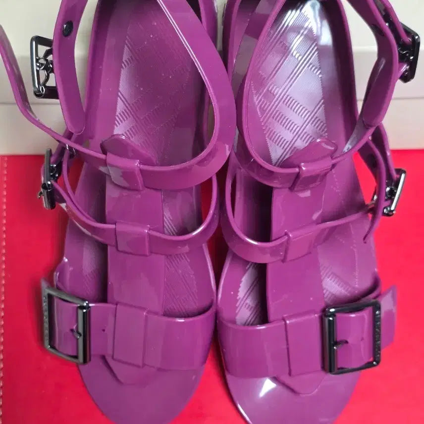 [BUNJANG] Burberry Jelly Flats EU 39 / 버버리 젤리슈즈 EU 39 새상품