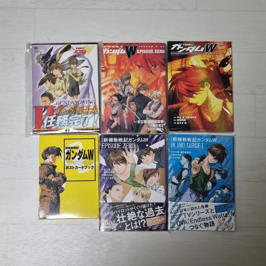 [BUNJANG] Gundam Wing Blind Target Episode Zero Comics Postcard Book Archive Bundle Set / 건담w 윙 블라인드타겟 에피소드제로 구판 신판 코믹스 엽서북 아카이브 일괄 판매
