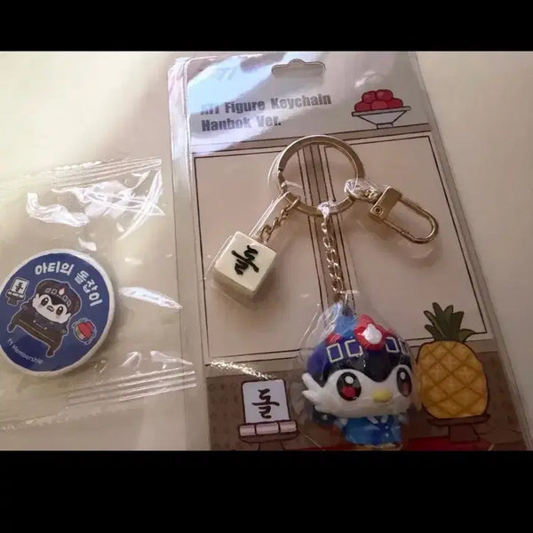 [BUNJANG] T1 Ati Doljabi Keyring and Badge Set / 아티의 돌잡이 키링 티원 T1 Ati keyring 뱃지세트 발로란트, 2군 엽서