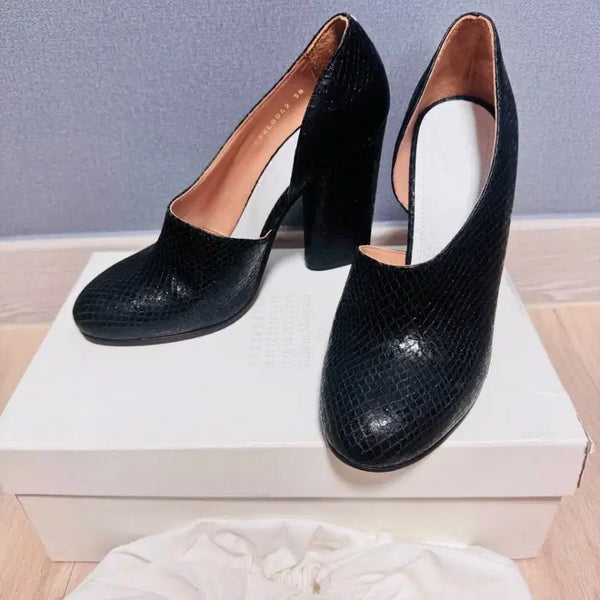 [BUNJANG] Maison Margiela Python Heeled Shoes Size 39 Black / 메종 마르지엘라 뱀피 힐 39 (245~250) 새상품 "정품"