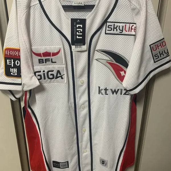 [BUNJANG] KT Wiz Ko Young-pyo Baseball Jersey (Size 105) / kt wiz 유니폼 새상품 고영표 마킹 105 사이즈