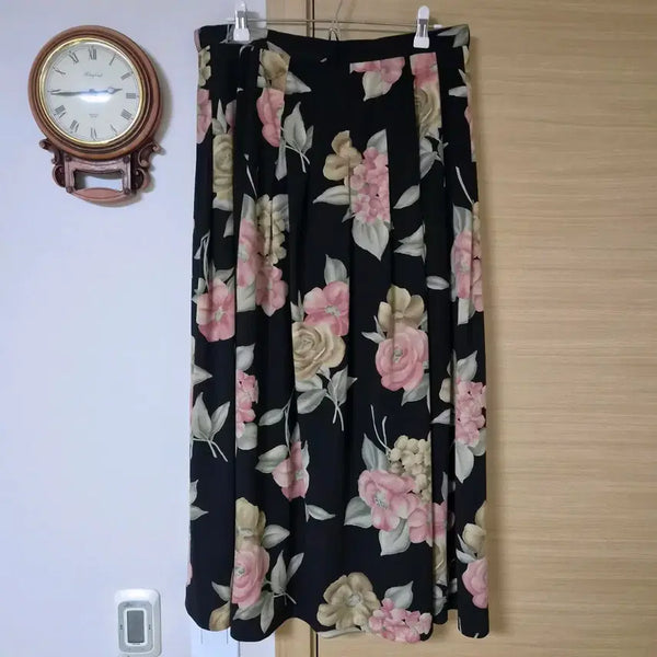 [BUNJANG] Jeons Women's Black Floral Pattern Long Skirt / Jeons 엔틱 플라워 패턴 롱 스커트