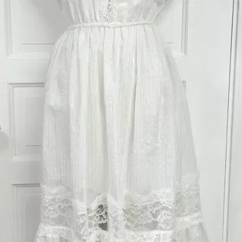 [BUNJANG] Ermanno Firenze White Lace Tiered Long Dress / 새상품)ERMANNO Firenze에르마노 피렌체 레이스 티어드 원피스