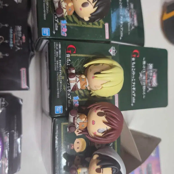[BUNJANG] Attack on Titan Eren Animation Shasha Secret Levi Bundle / 진격의거인 에렌 애니 샤샤 시크릿리바이 일괄