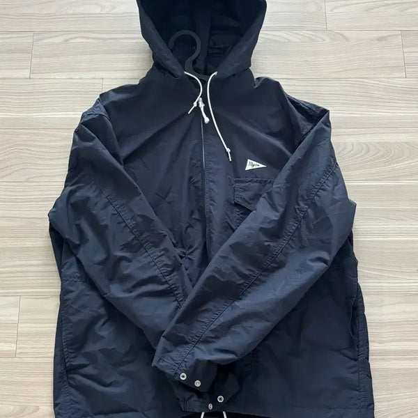 [BUNJANG] Pilgrim Windbreaker Navy L / 필그림 바람막이 네이비l