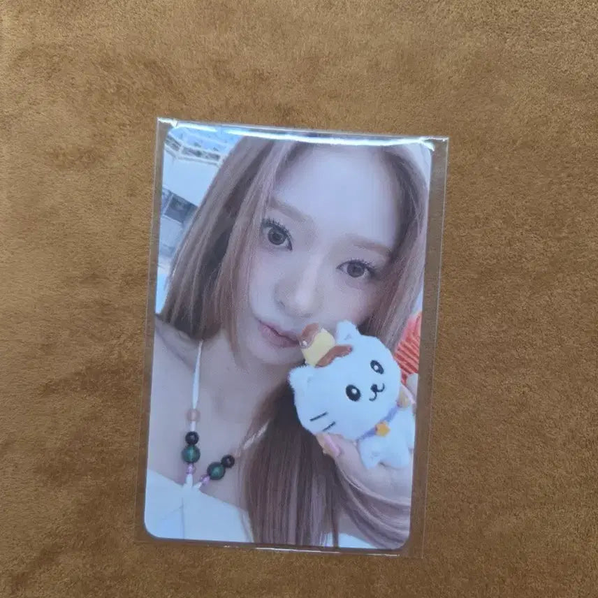 [BUNJANG] fromis_9 LEE NAKYUNG Lucky Draw Photocard / 프로미스나인 그로우 미 비타민 미 팝업 럭드 이나경 포카