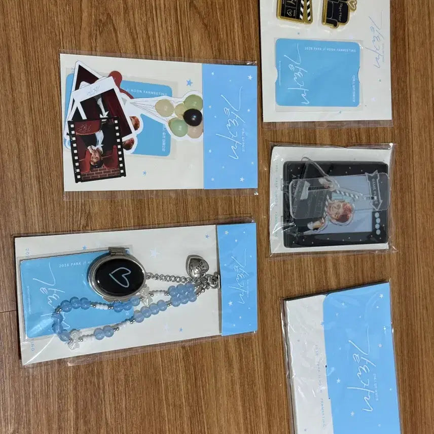 [BUNJANG] Park Jihoon 'Same Seat' Goods Photocard Sticker Keychain Badge Set / 박지훈 같은자리 굿즈 포카 기영이 앨버