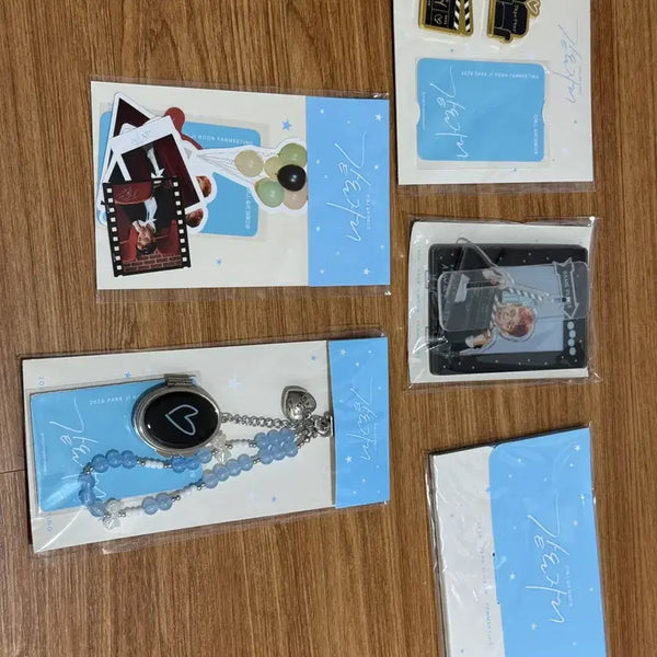 [BUNJANG] Park Jihoon 'Same Seat' Goods Photocard Sticker Keychain Badge Set / 박지훈 같은자리 굿즈 포카 기영이 앨버