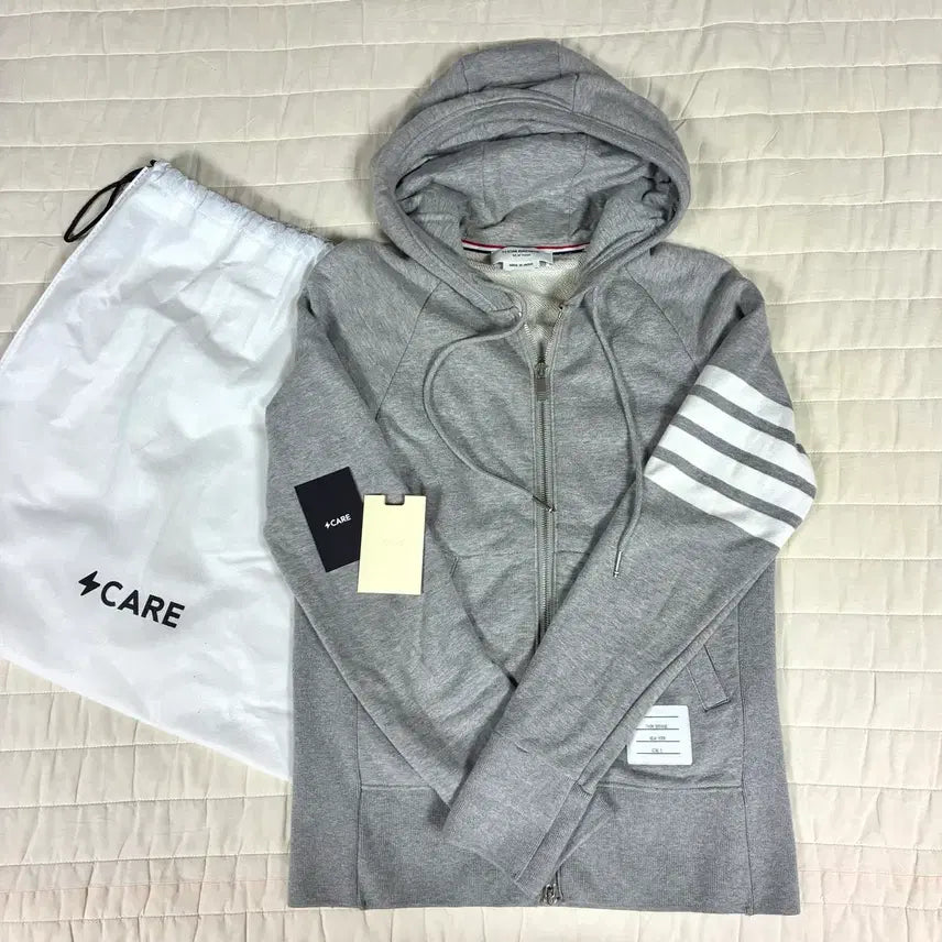[BUNJANG] Thom Browne 4-Bar Hoodie Zip-up Grey / 톰브라운 4선완장 후드집업 그레이 2