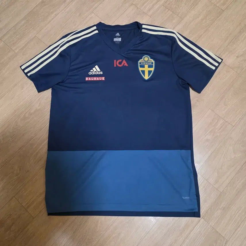 [BUNJANG] Adidas Sweden National Team Training Jersey Short Sleeve M / 아디다스  스웨덴 유니폼   반팔 져지