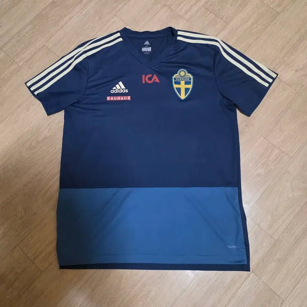 [BUNJANG] Adidas Sweden National Team Training Jersey Short Sleeve M / 아디다스  스웨덴 유니폼   반팔 져지