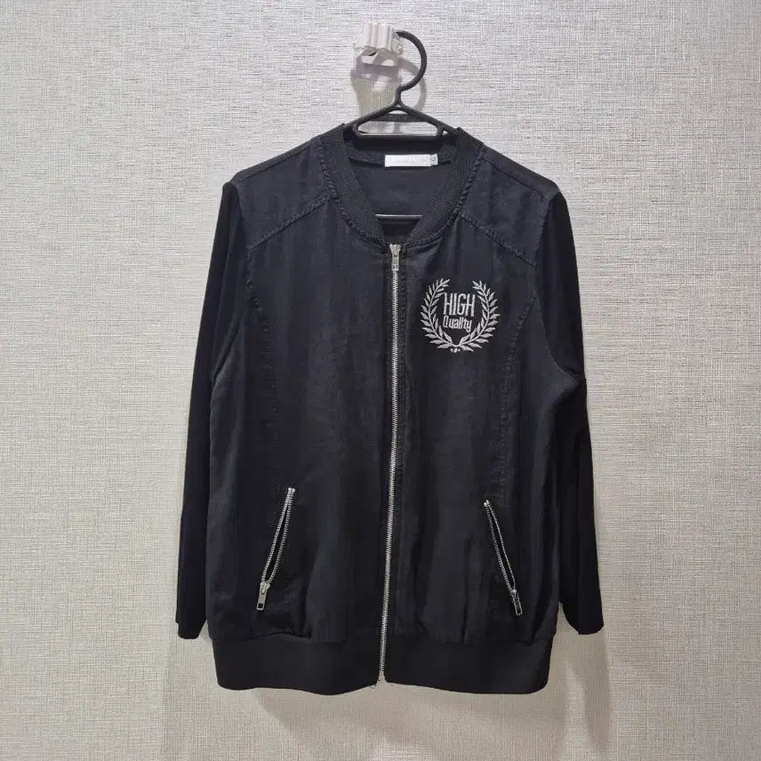 [BUNJANG] Black Bomber Jacket with High Quality Print / 블랙 봄버 자켓 HIGH QUALITY 프린팅