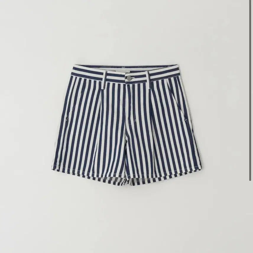 [BUNJANG] Cadalogue Striped Shorts Size 2 / cadalogue 카달로그 Striped Shorts 2 size