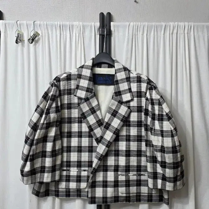 [BUNJANG] Lucky Chouette Check Pattern Cropped Jacket / 럭키슈에뜨 자켓