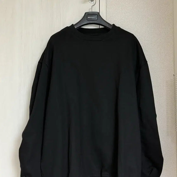 [BUNJANG] Songzio Black Eyes Crewneck Sweatshirt Size 50 / (50) 송지오 컬렉션 블랙 아이즈 크루넥 맨투맨