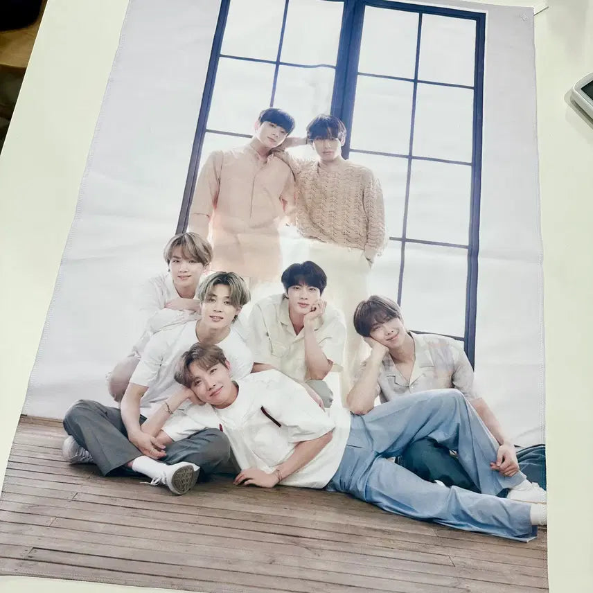 [BUNJANG] BTS MERCH BOX #1 Fabric Poster / BTS MERCH BOX #1 머치 박스1 패브릭 포스터