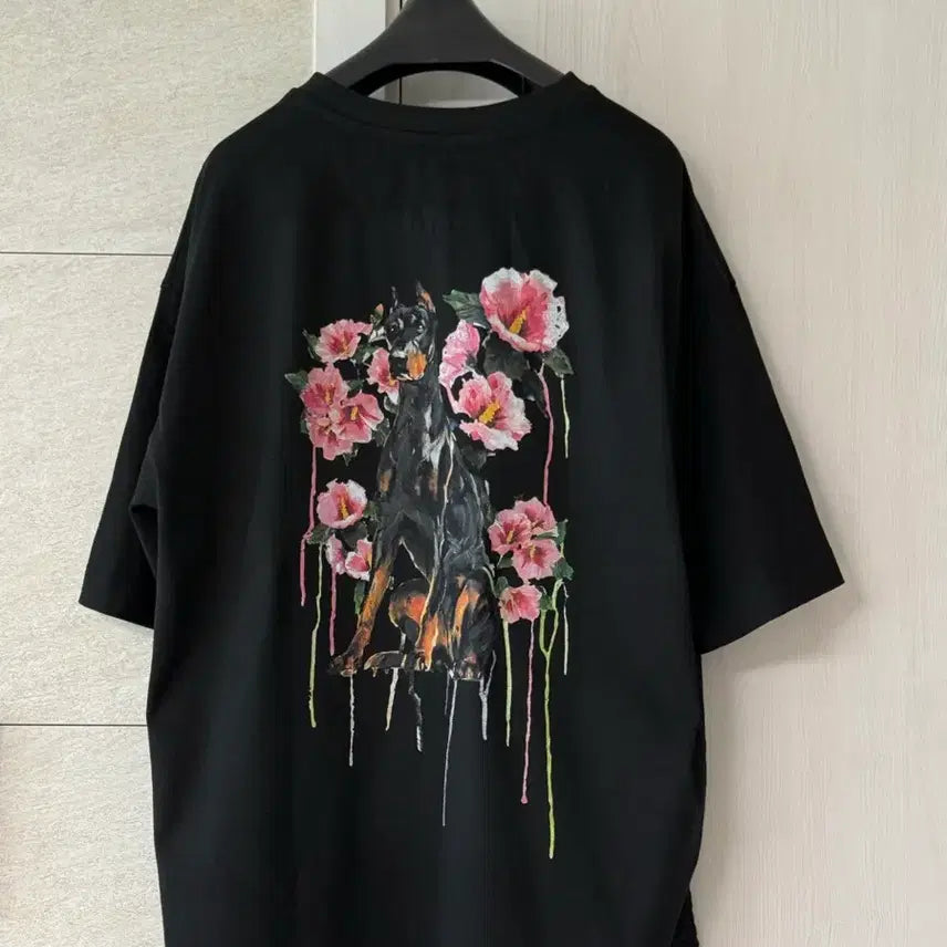 [BUNJANG] Songzio x Bae Jung Nam Bell Aqualille Short Sleeve T-Shirt Black / (48) 송지오 x 배정남 벨 아쿠아렐 반팔 티셔츠 블랙