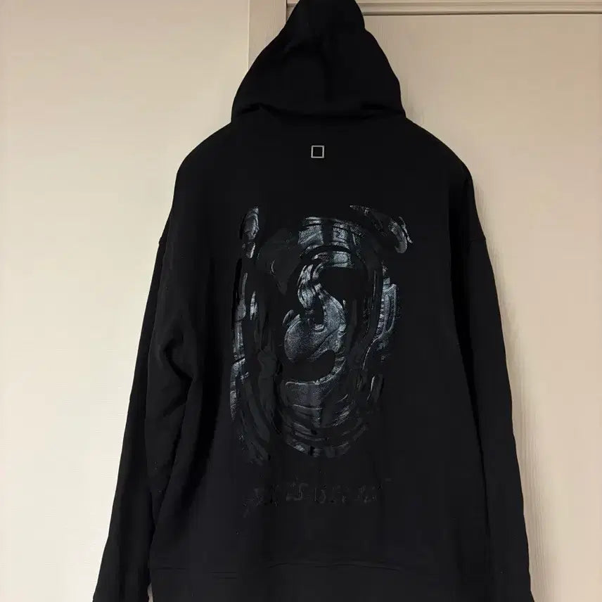 [BUNJANG] Wooyoungmi Metallic Graphic Hoodie Black Size 50 / [50SIZE/크림판] 우영미 메탈릭 그래픽 후드티 50사이즈