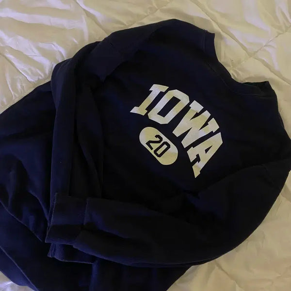[BUNJANG] Avery 'IOWA 20' Lettering Sweatshirt / 에이블리 맨투맨