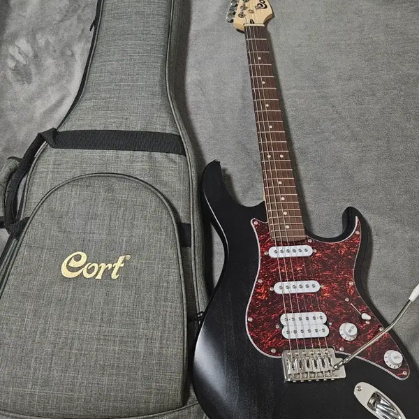[BUNJANG] Colt G110 Electric Guitar / 완존새거급 콜트 G110 일렉기타