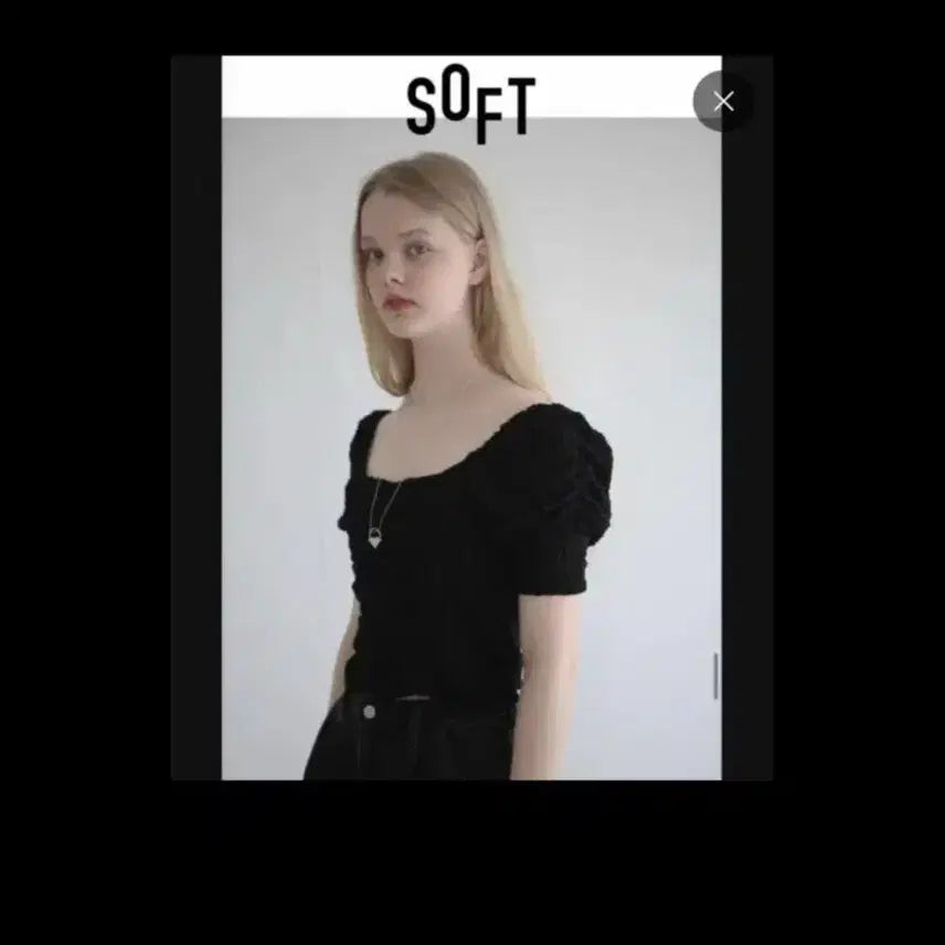 [BUNJANG] Soft Seoul Square Neck Short Sleeve T-shirt Blouse / 소프트서울 스퀘어넥 반팔 티셔츠 반팔 블라우스 S사이즈