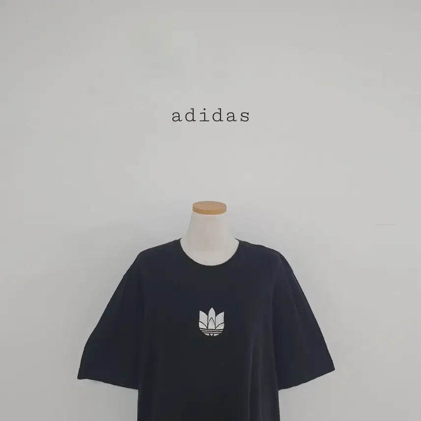 [BUNJANG] Adidas Trefoil Logo Short Sleeve T-Shirt Black XL / No.26072805 아디다스 트레포일 로고 반팔 티셔츠 블랙