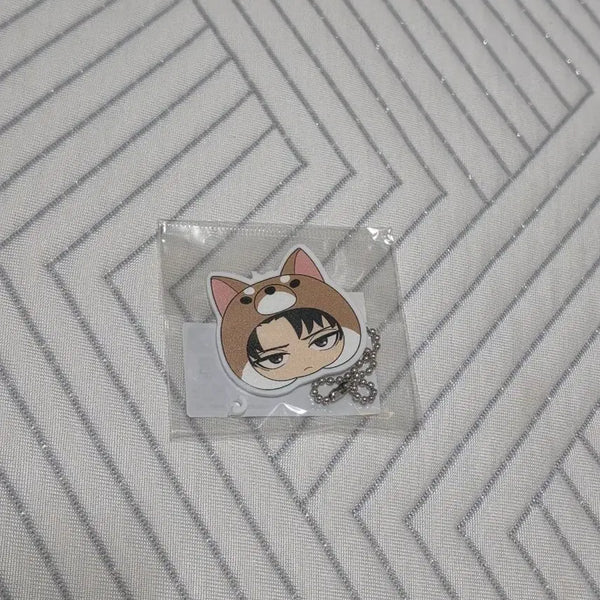 [BUNJANG] Attack on Titan Levi 10th Anniversary Rubber Charm / [미개봉] 진격의거인 리바이 10주년 립뭉이 키링 (하자 O)