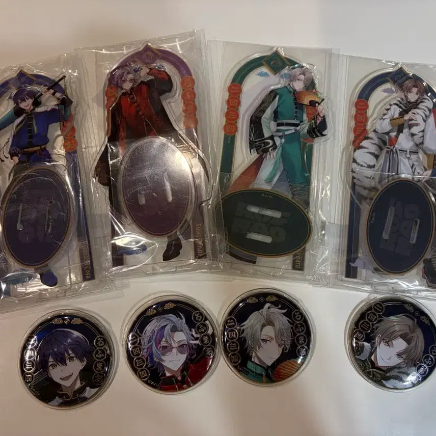 [BUNJANG] Nijisanji Roppomao Four Gods Concept Acrylic Stand & Badge Set / 니지산지 로후마오 사방신 사신 아크릴 뱃지 세트 켄모치 토우야 카가미 하야토 후와 미나토