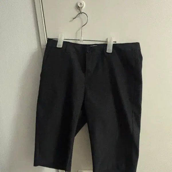 [BUNJANG] Black Summer 5-Part Slacks (M) / 블랙 여름 5부 슬랙스 M