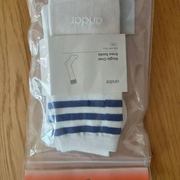 [BUNJANG] Andar Over Ni Sock New / 안다르 오버니삭 새상품