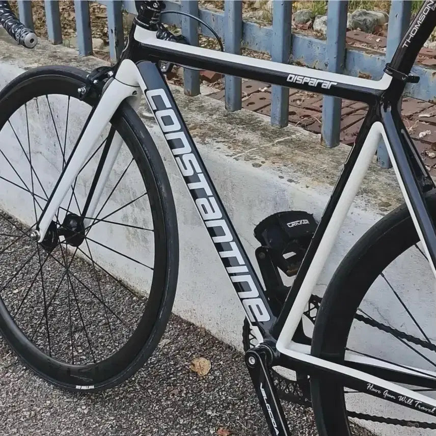 [BUNJANG] Grand Comp Pista Carbon Wheelset with Cog & Lockring / 그랑콤페 피스타 카본휠 코그락링 타튜 포함