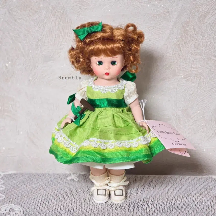 [BUNJANG] Madame Alexander Little Irish Lass 8-inch Vintage Doll / 마담 알렉산더 빈티지돌 8인치 인형 소품 수집 장식 리틀 아이리시 래스