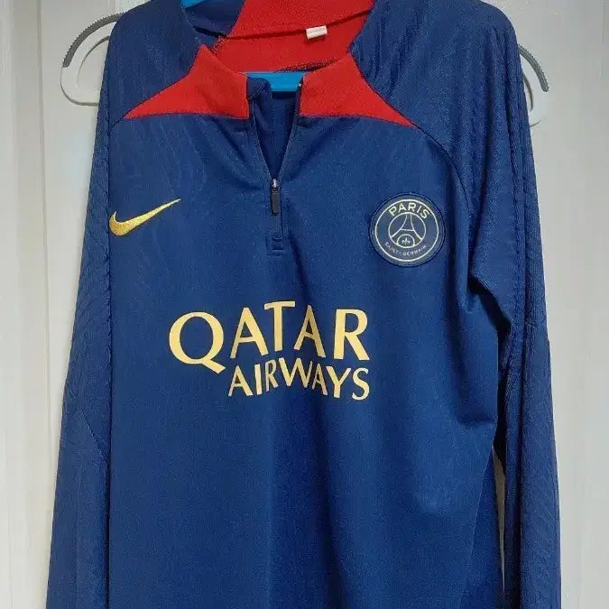 [BUNJANG] Paris Saint-Germain PSG 20-21 Season Training Kit / 파리 생제르맹 PSG 20-21 시즌 훈련복