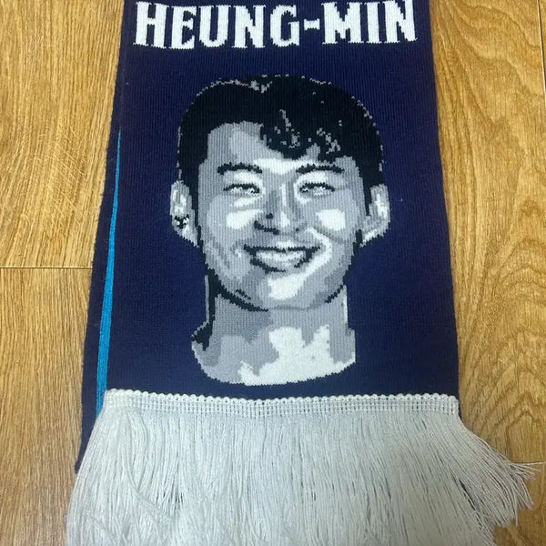 [BUNJANG] Son Heung-min Face Scarf / 손흥민 머플러