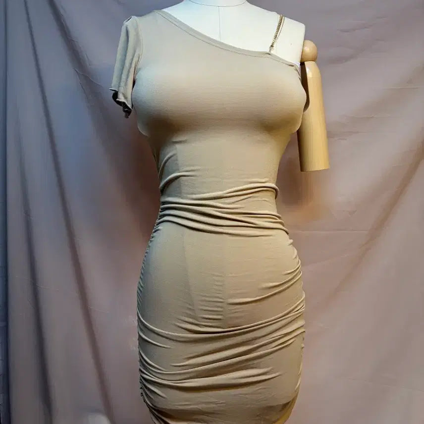 [BUNJANG] Chiffon Shirring Asymmetric Midi Dress Beige / 쉬폰 셔링 원피스 베이지 언발