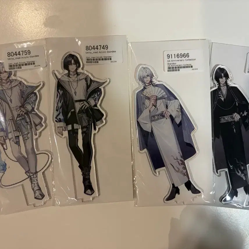 [BUNJANG] Unnamed Acrylic Standee Sealed / 언네임드 유상 아크릴 미개봉품