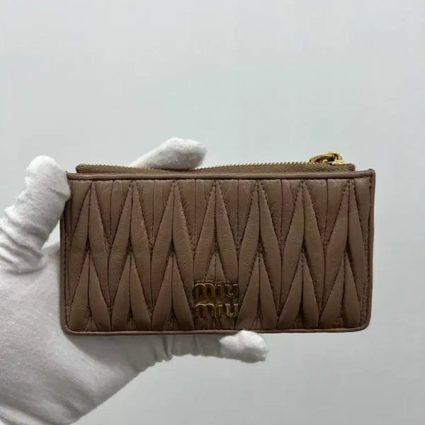 [BUNJANG] Miu Miu Quilted Leather Wallet / 미우미우지갑(교환가능합니다)