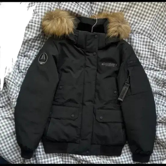 [BUNJANG] Discovery Mountain Cook RDS Down Short Padding / 디스커버리 마운틴쿡 RDS 다운 숏 패딩