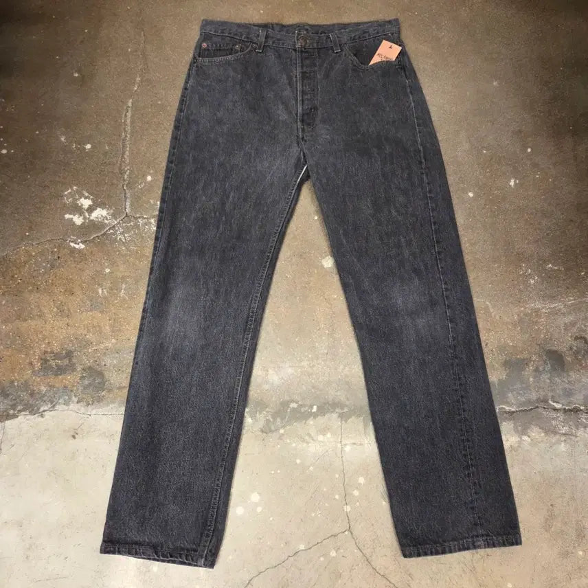 [BUNJANG] Levi's 501 Black Denim Pants - 90s USA Made / 90s Made in USA 리바이스501 블랙진 데님팬츠 청바지