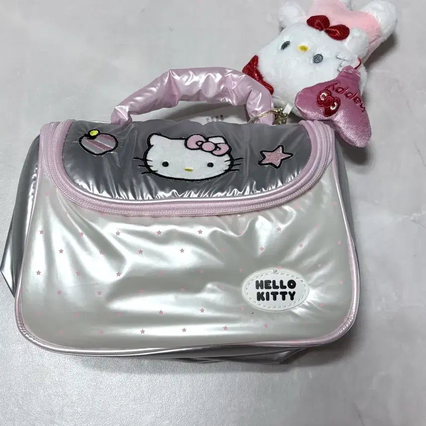 [BUNJANG] Hello Kitty Pouch Bag Doll Keychain / 헬로키티 파우치 가방 인형 키링 판매