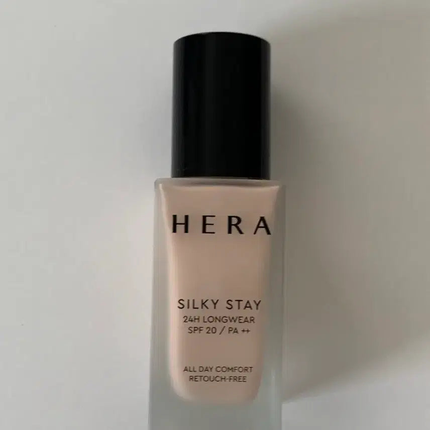 [BUNJANG] Hera Silky Stay Longwear Foundation 13N / 헤라 실키 스테이 롱웨어 파운데이션 13n