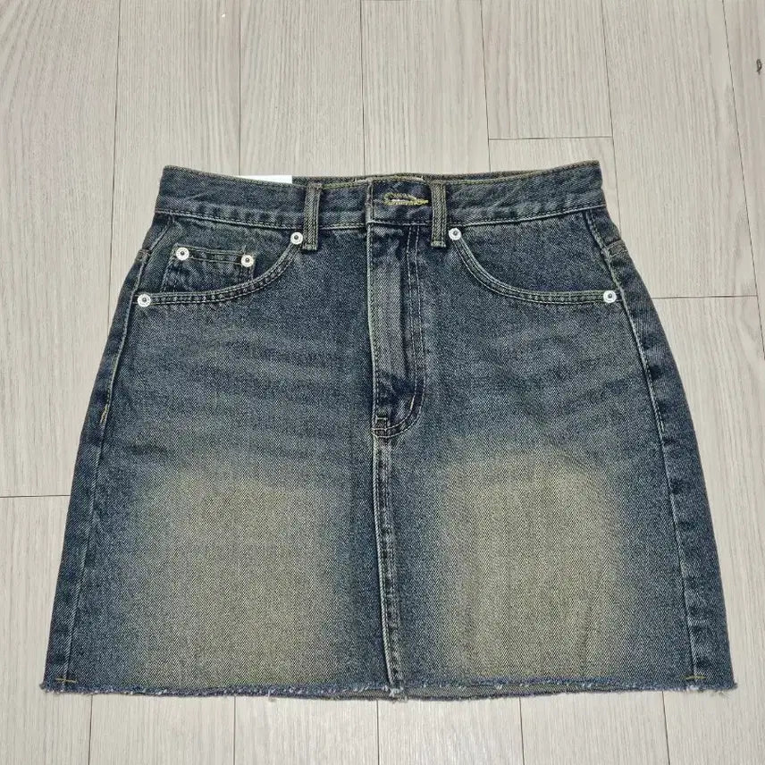 [BUNJANG] Washed Denim Skirt - New / 워싱 청치마 스커트 새상품