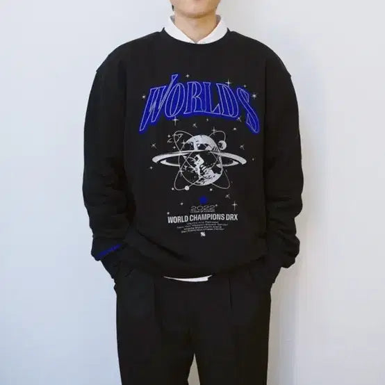 [BUNJANG] DRX 2022 World Champions Sweatshirt + Knit Poster (Deft) / 2022DRX 월드 챔피언 스웨트셔츠+니트포스터 데프트 deft