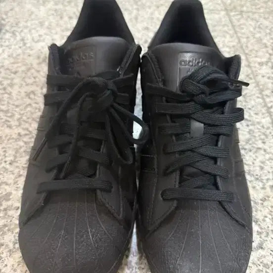 [BUNJANG] Adidas Superstar All Black Shoes Size 270 / 아디다스 슈퍼스타 올블랙 270