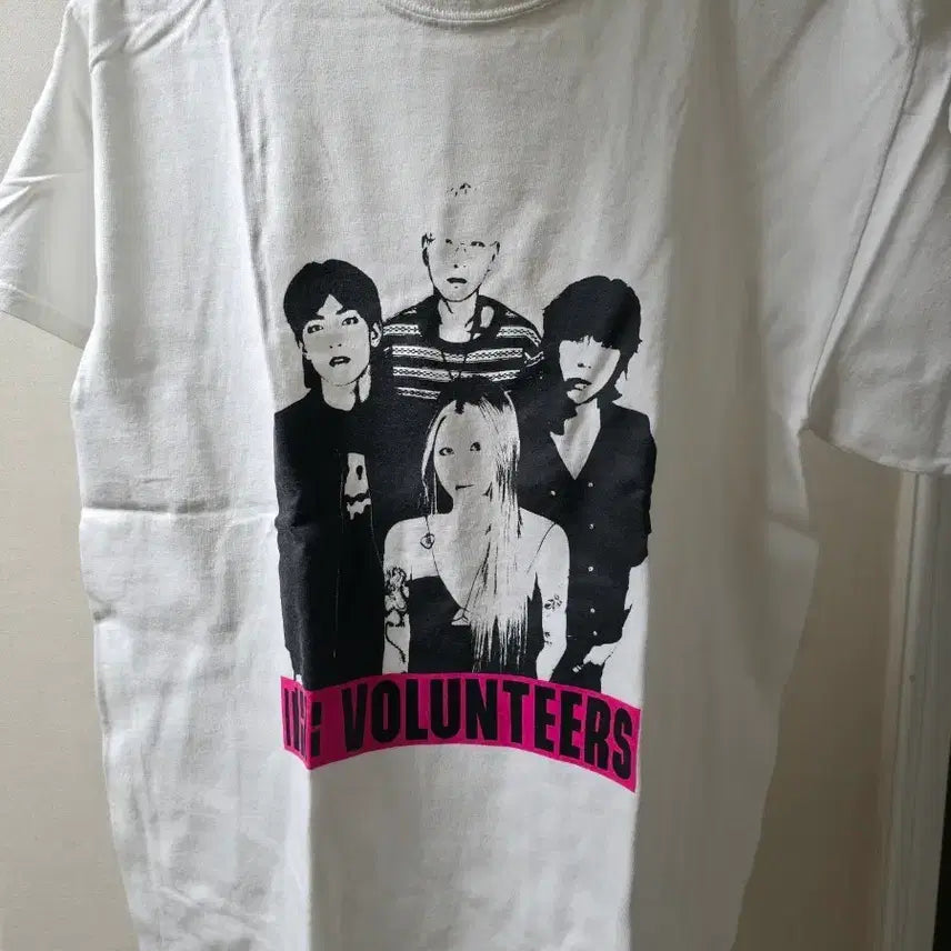 [BUNJANG] The Volunteers T-Shirt M Size / 더발룬티어스 the volunteers MD 티셔츠 m사이즈