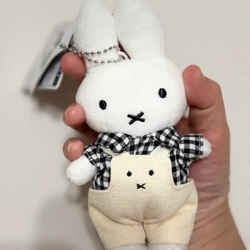 [BUNJANG] Miffy Style Checkered Shirt Overalls Doll Keychain / 미피스타일 미피 체크남방 멜빵 인형키링