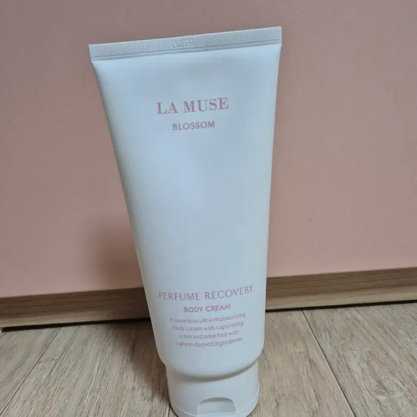 [BUNJANG] La Muse Perfumed Recovery Body Cream Blossom / 라뮤즈 퍼퓸 리커버리 바디크림 블러썸