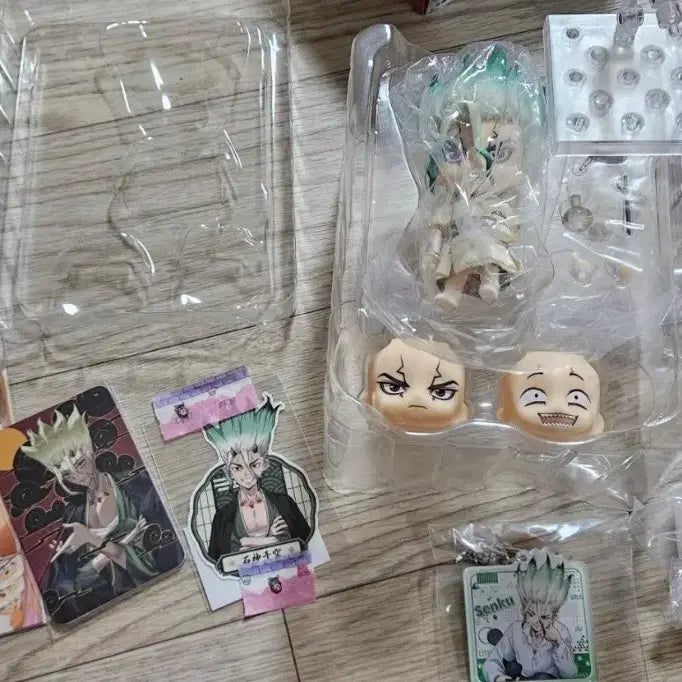 [BUNJANG] Dr. Stone Ishigami Senku Merchandise Bundle / 닥터스톤 이시가미 센쿠 굿즈 일괄판매