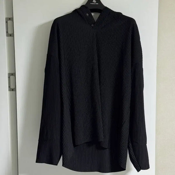 [BUNJANG] ZARA Pleated Hoodie Black / <L> 자라 ZARA 이세이 미야케맛 플리츠 후드 블랙