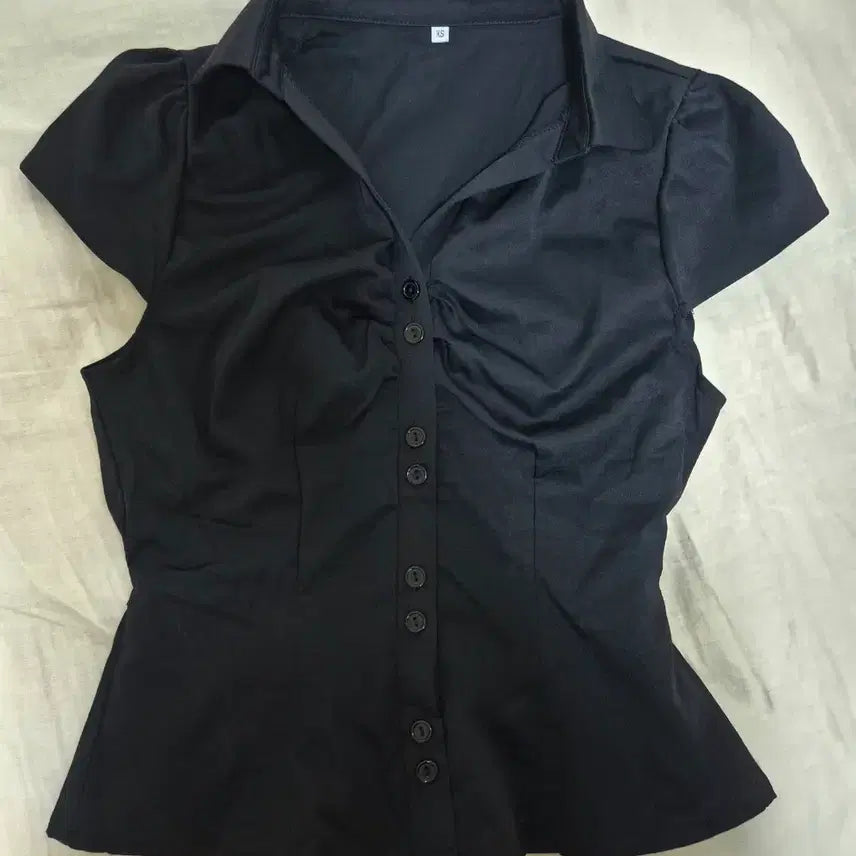[BUNJANG] Black Shirring Blouse / 블랙 셔링 블라우스